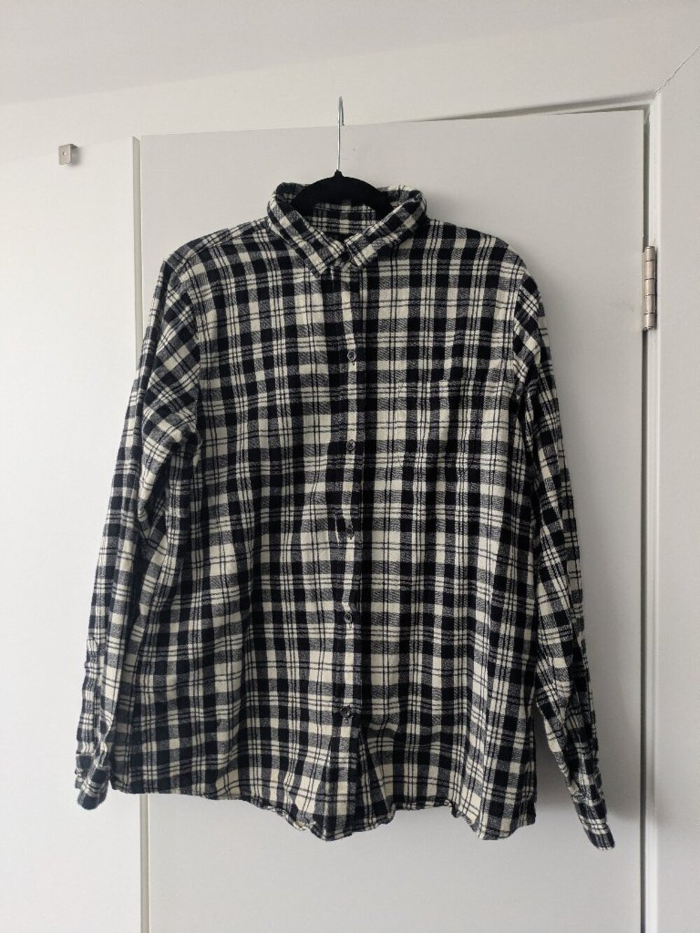 LL Bean Women's Scotch Plaid Flannel Shirt Large Tall Black/Cream Tartan